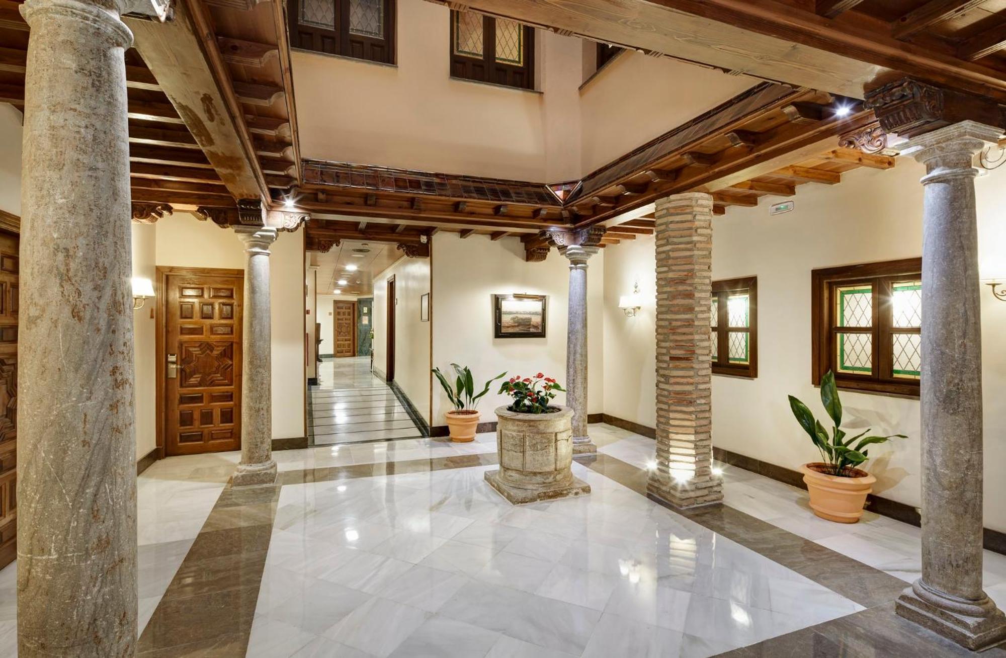 Sercotel Palacio De Los Gamboa Гранада Екстериор снимка